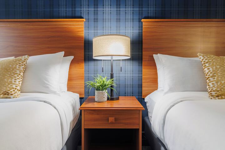 Room 33 of 45