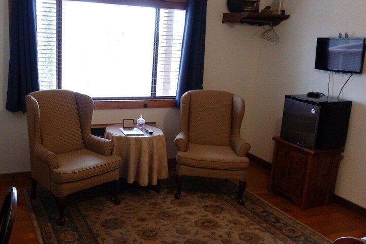 Room 27 of 91