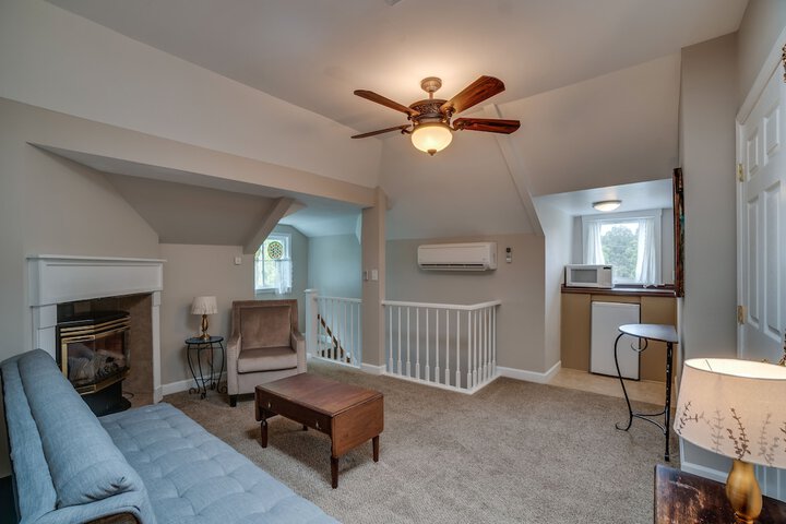 Room 15 of 57
