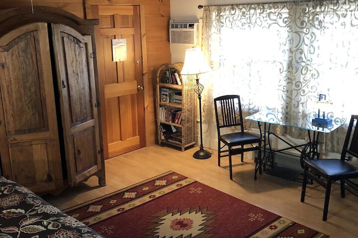 Room 15 of 50