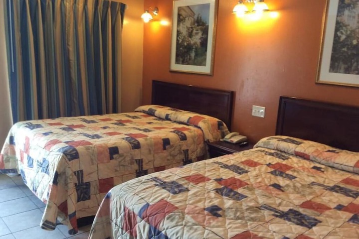 Room 18 of 20