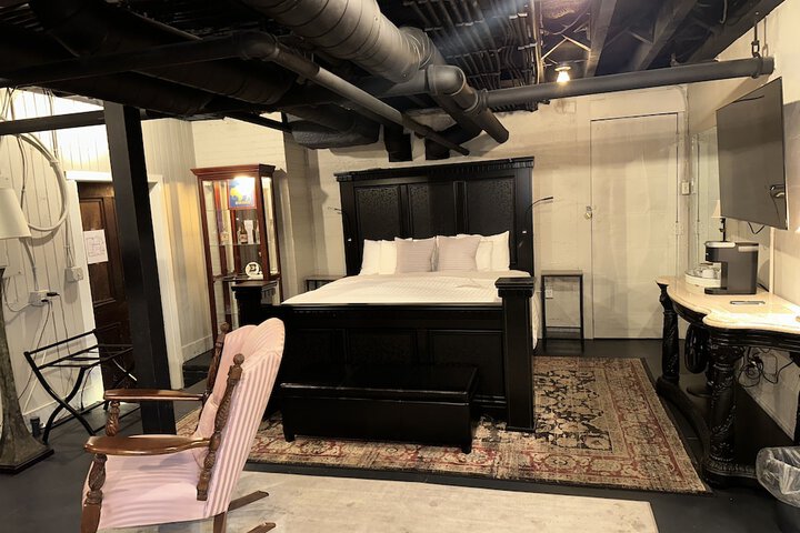 Room 15 of 72