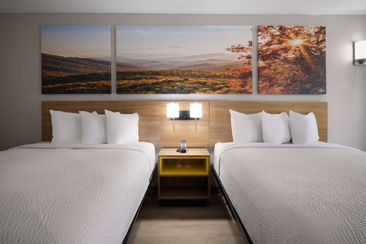 Room 17 of 29