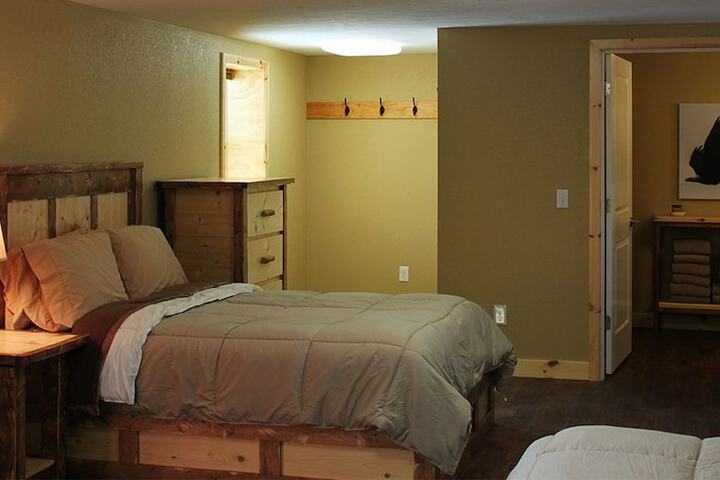 Room 34 of 37