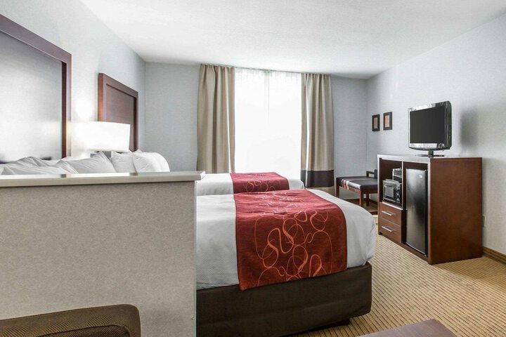 Room 46 of 68