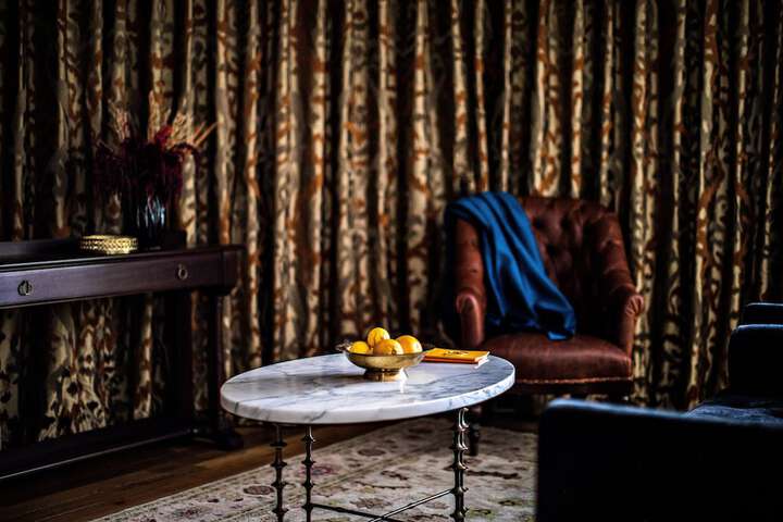 Room 42 of 71