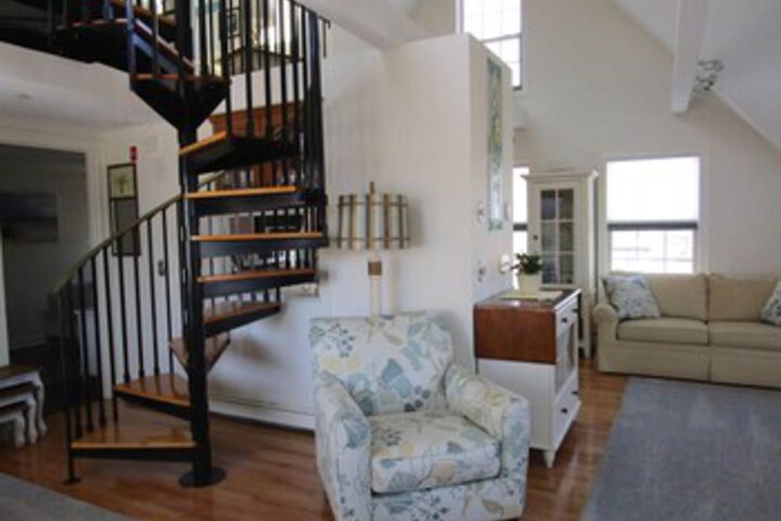 403 Lower County Road