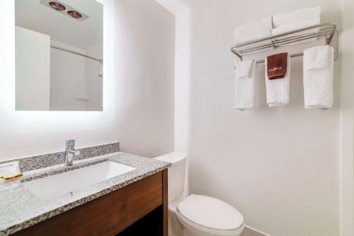 Room 21 of 56
