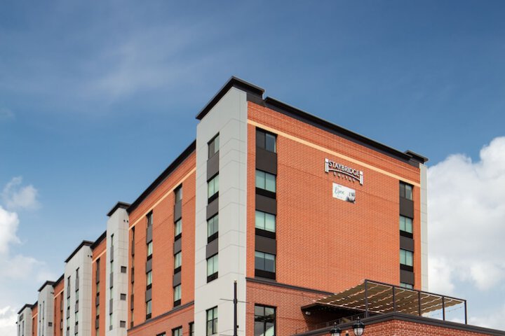 Staybridge Suites Iowa City Coralville by IHG
