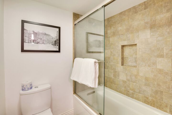 Solana Beach Condo w / Community Pool Beach Access