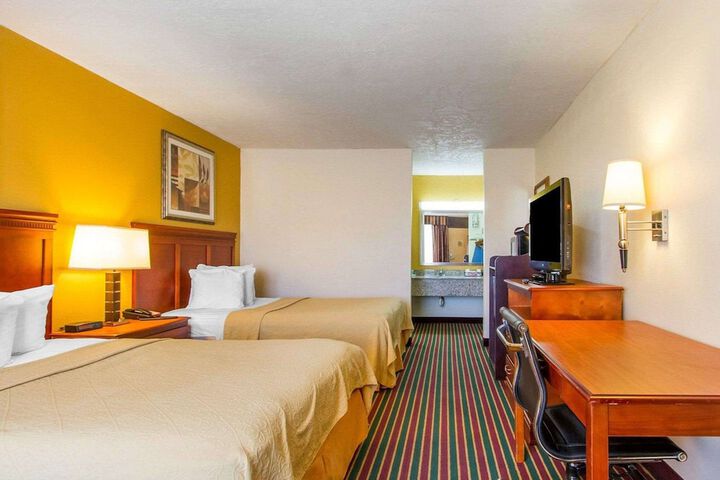 Room 20 of 27