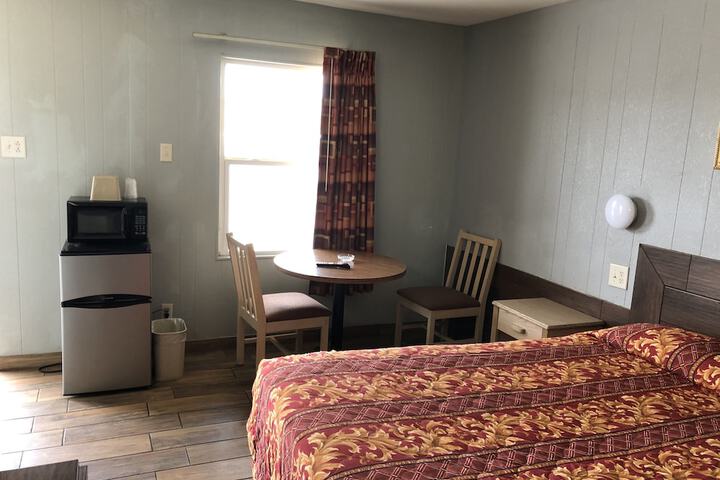 Room 24 of 24