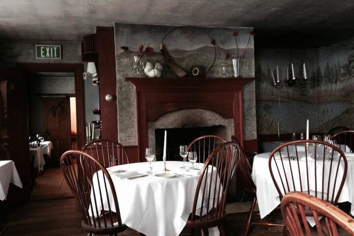 Dining 64 of 67