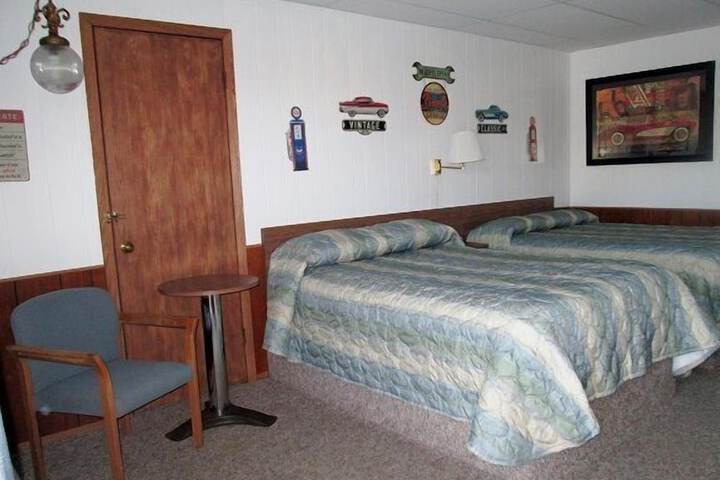 Room 13 of 15