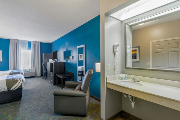 Room 31 of 49