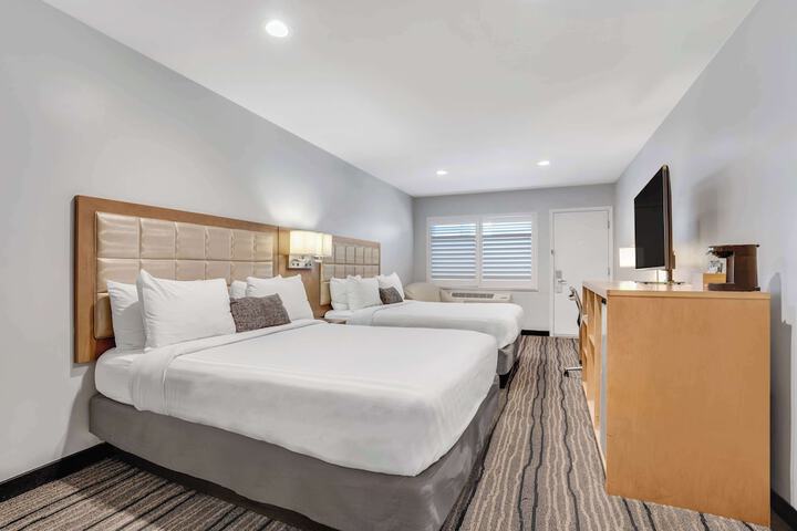 Sather Berkeley SureStay Collection by Best Western