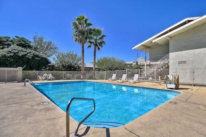 Motel 6 Nogales AZ - Mariposa Road