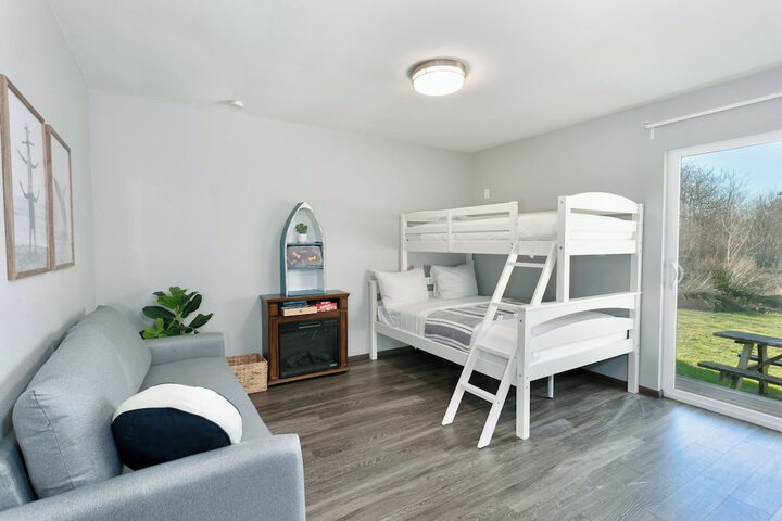 Breakwater Resort