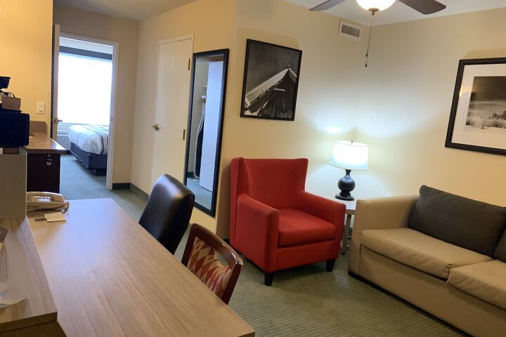 Country Inn & Suites by Radisson West Valley City, UT
