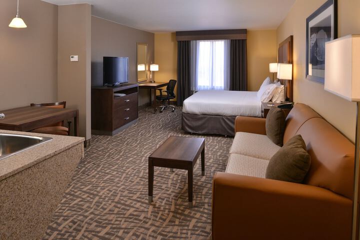 Room 41 of 57
