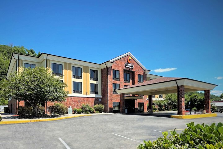 Hotel 3 of 85