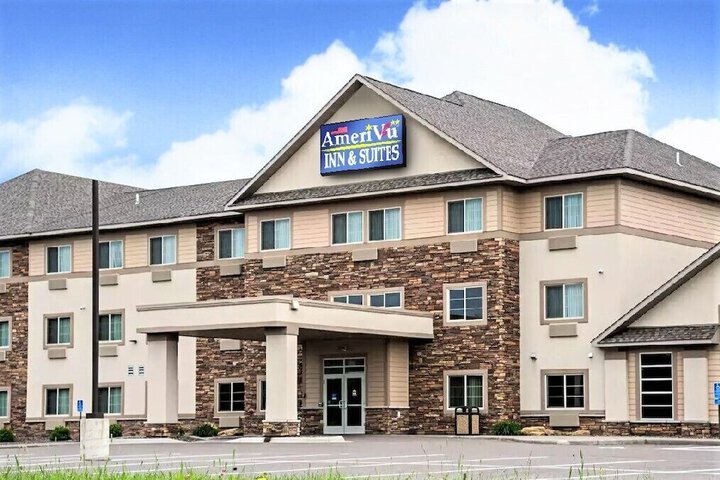 AmeriVu Inn and Suites - Chisago City