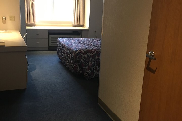 Room 45 of 53