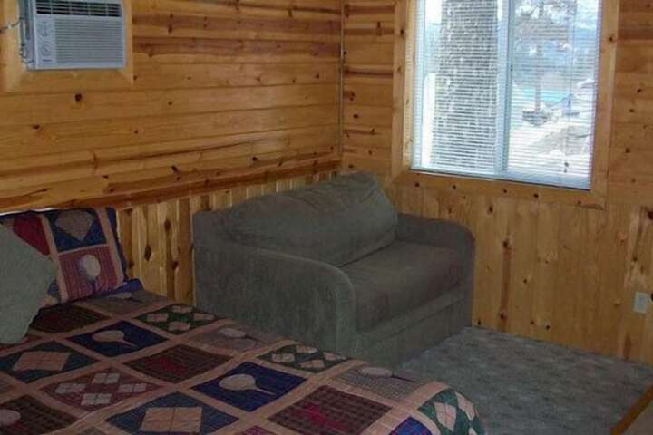 Room 8 of 14