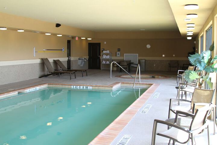 Pool 3 of 28