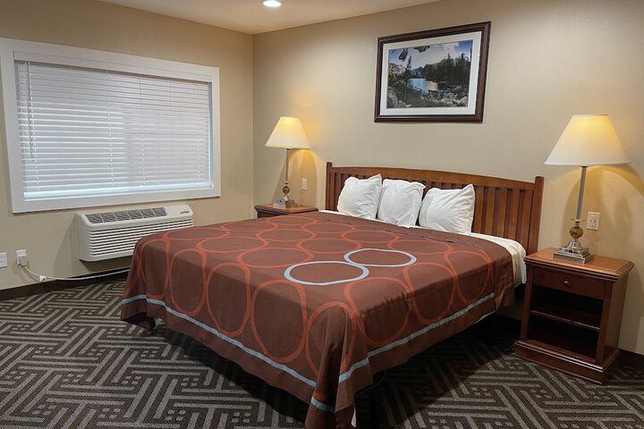 Room 53 of 71