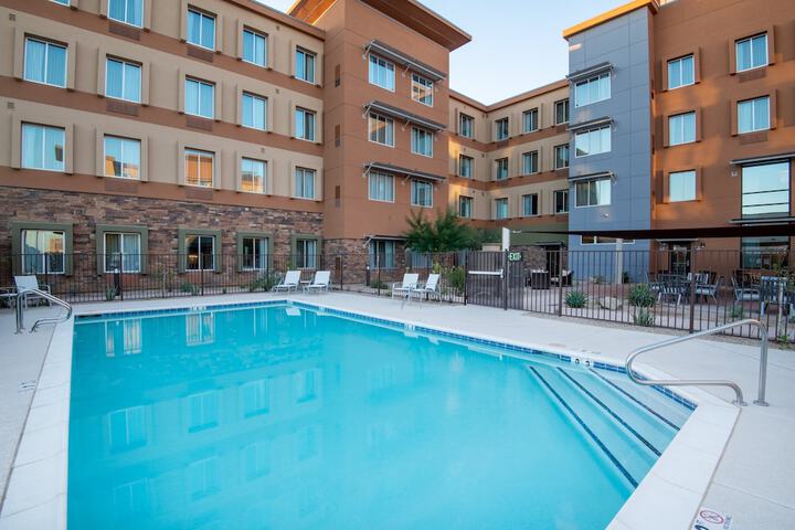 Pool 4 of 41