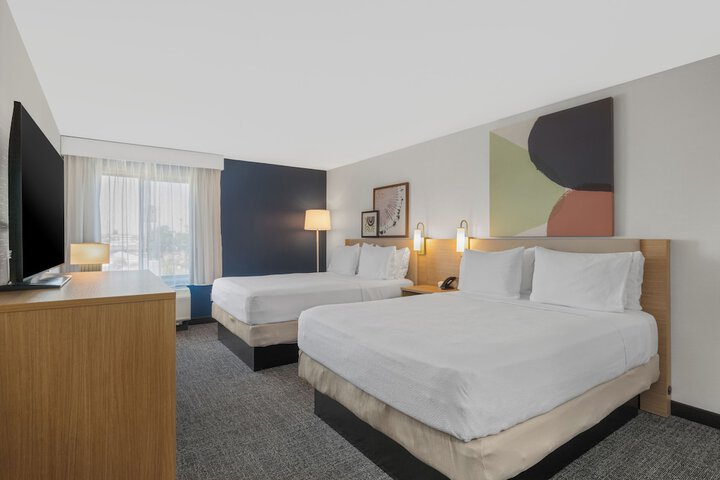 Room 17 of 20