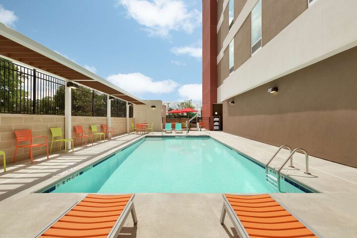 Hotel 2 of 27
