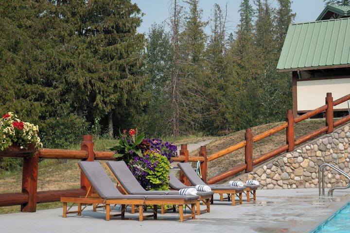 Lizard Creek Lodge