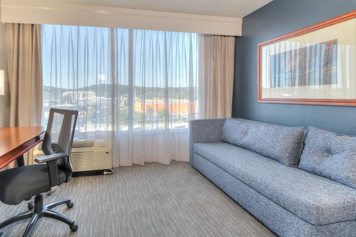 The Ramsey Hotel and Convention Center Pigeon Forge