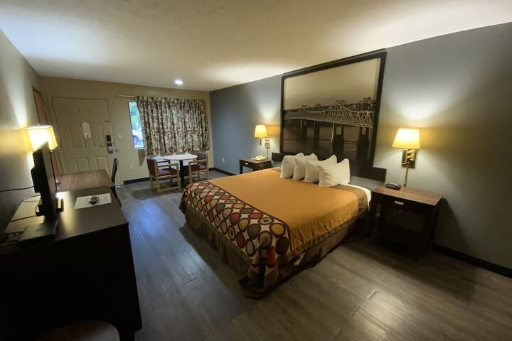 Room 20 of 27