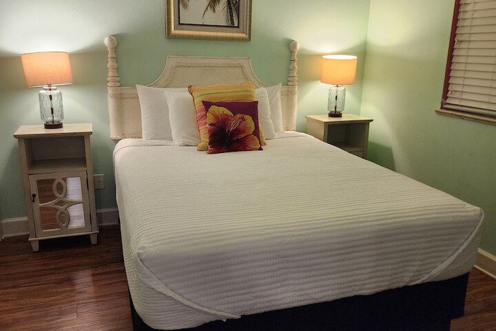Room 84 of 345