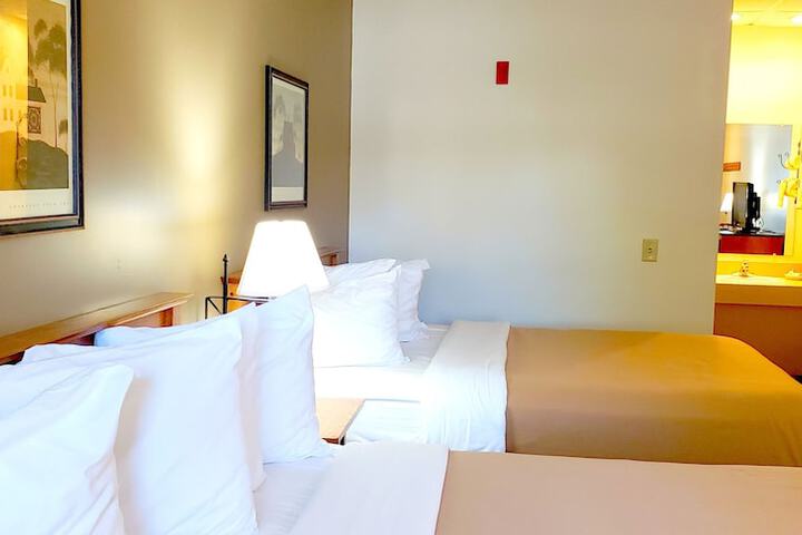 Room 43 of 91