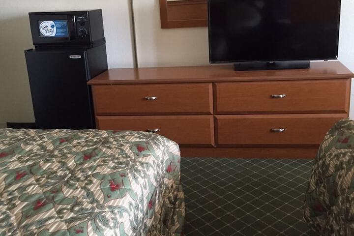 Economy Inn