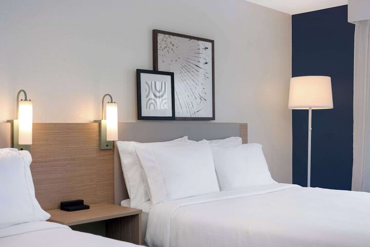Spark by Hilton Summerville