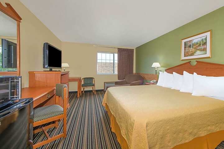Days Inn by Wyndham Ottumwa