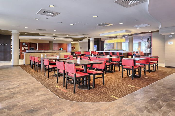 Courtyard by Marriott Harrisburg West / Mechanicsburg