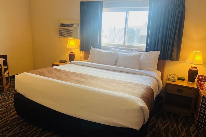 Americas Best Value Inn Sandpoint