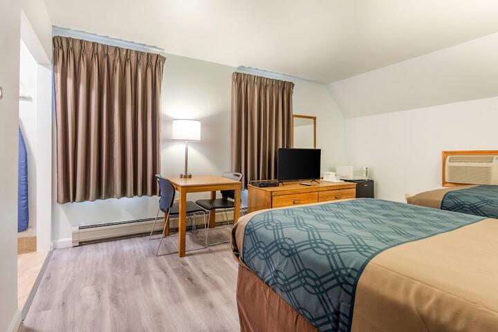Econo Lodge Saint Albans
