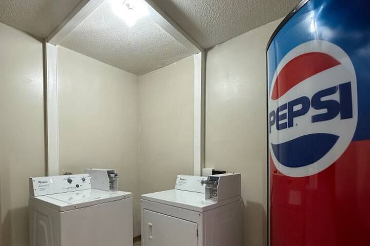 Room 18 of 34
