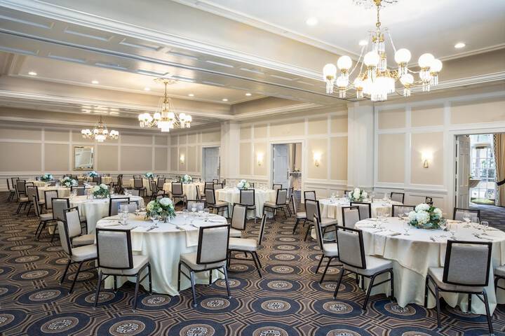 Mills House Charleston Curio Collection by Hilton