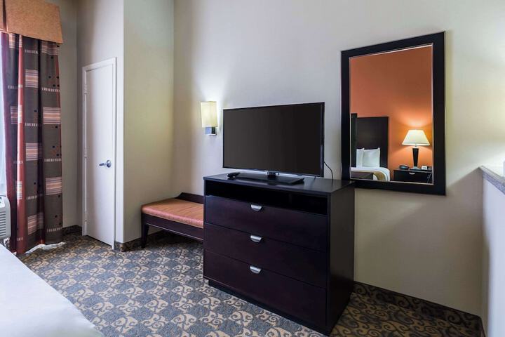 Room 29 of 56