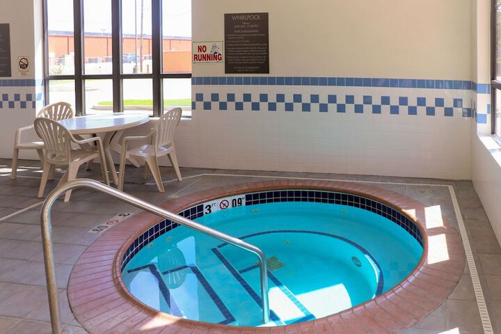 Pool 4 of 31