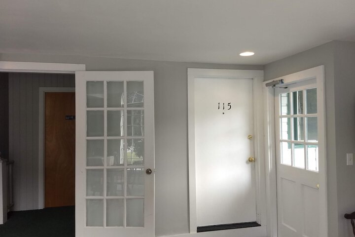 Room 58 of 76