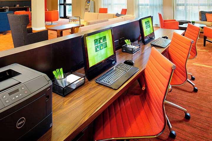 Courtyard by Marriott Akron Stow